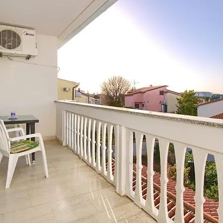 Apartamento Lovely In With Wifi *